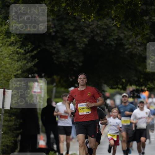 30.08.2026 - Blankeneser Heldenlauf Patografie http://msf.ph/oto/10094166 30.08.2026 09:35:56 Ziel 1006, 1087, 1474, 1585 meine-sportfotos.de