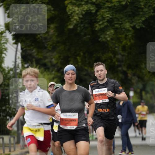 30.08.2026 - Blankeneser Heldenlauf Patografie http://msf.ph/oto/10094196 30.08.2026 09:36:12 Ziel 1012, 1337, 1492, 1527, 3601, 3679, 3717 meine-sportfotos.de