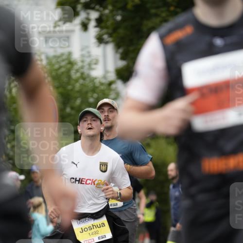 30.08.2026 - Blankeneser Heldenlauf Patografie http://msf.ph/oto/10094201 30.08.2026 09:36:16 Ziel 1012, 1492, 1527, 1760, 3601, 3679, 3717 meine-sportfotos.de
