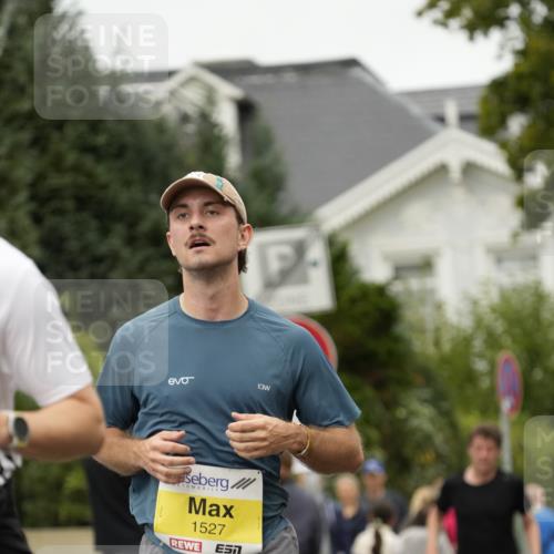 30.08.2026 - Blankeneser Heldenlauf Patografie http://msf.ph/oto/10094207 30.08.2026 09:36:18 Ziel 1012, 1492, 1527, 1760, 3601, 3679, 3717 meine-sportfotos.de