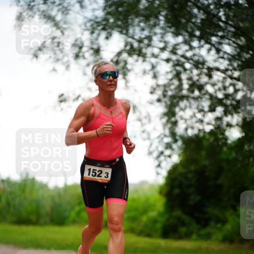 30.08.2026 - Elbe Triathlon Hamburg LAZAROV Photography http://msf.ph/oto/10094208 30.08.2026 15:39:53 Laufen 152, 3 meine-sportfotos.de
