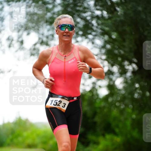 30.08.2026 - Elbe Triathlon Hamburg LAZAROV Photography http://msf.ph/oto/10094213 30.08.2026 15:39:54 Laufen 1523 meine-sportfotos.de