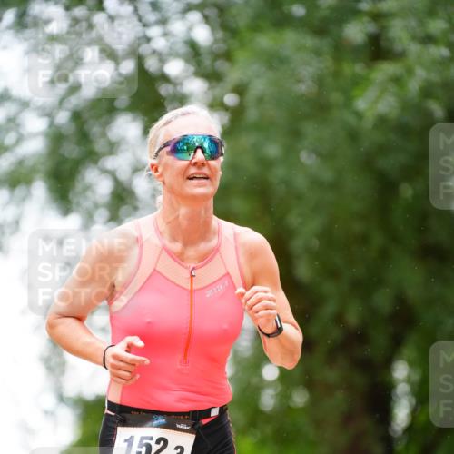 30.08.2026 - Elbe Triathlon Hamburg LAZAROV Photography http://msf.ph/oto/10094215 30.08.2026 15:39:55 Laufen 1523 meine-sportfotos.de