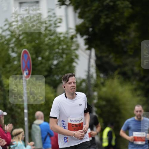 30.08.2026 - Blankeneser Heldenlauf Patografie http://msf.ph/oto/10094220 30.08.2026 09:36:25 Ziel 1760, 3603, 3608, 3651, 3652 meine-sportfotos.de