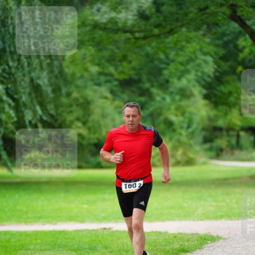 30.08.2026 - Elbe Triathlon Hamburg LAZAROV Photography http://msf.ph/oto/10094224 30.08.2026 15:40:10 Laufen 160, 2 meine-sportfotos.de