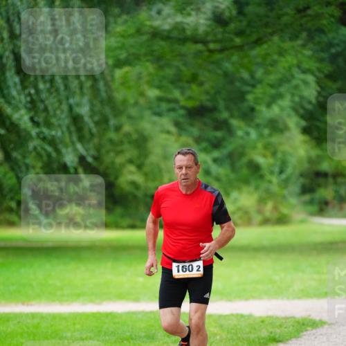 30.08.2026 - Elbe Triathlon Hamburg LAZAROV Photography http://msf.ph/oto/10094225 30.08.2026 15:40:10 Laufen 160, 2 meine-sportfotos.de
