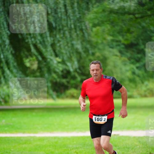 30.08.2026 - Elbe Triathlon Hamburg LAZAROV Photography http://msf.ph/oto/10094228 30.08.2026 15:40:10 Laufen 160, 2 meine-sportfotos.de