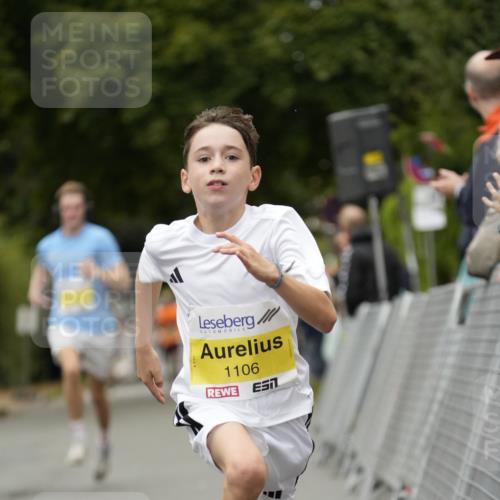 30.08.2026 - Blankeneser Heldenlauf Patografie http://msf.ph/oto/10094247 30.08.2026 09:36:33 Ziel 1106, 1266, 1595, 1782, 3603, 3608, 3611, 3651, 3652 meine-sportfotos.de