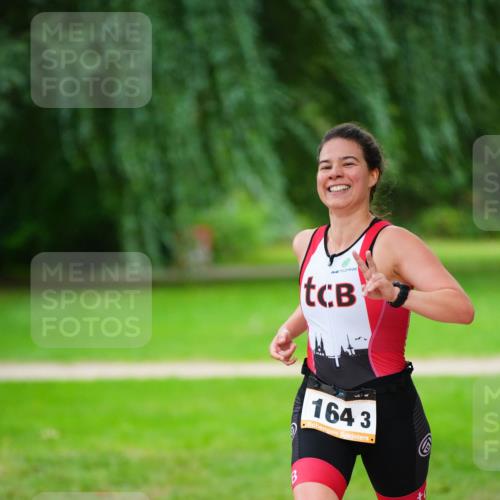 30.08.2026 - Elbe Triathlon Hamburg LAZAROV Photography http://msf.ph/oto/10094257 30.08.2026 15:40:22 Laufen 1643 meine-sportfotos.de