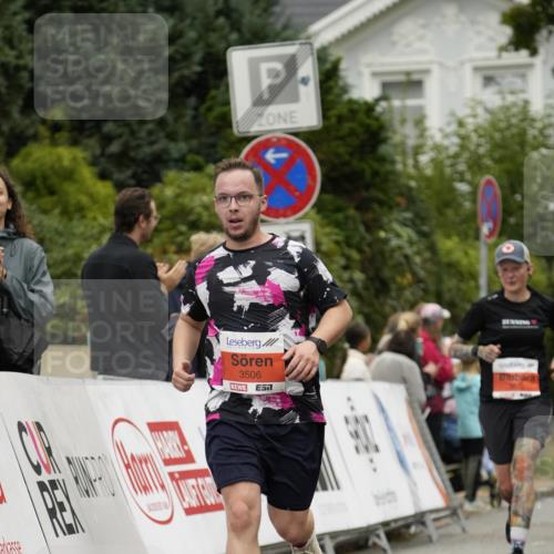 30.08.2026 - Blankeneser Heldenlauf Patografie http://msf.ph/oto/10094300 30.08.2026 09:37:09 Ziel 1330, 1393, 1525, 1696, 3506, 3629 meine-sportfotos.de