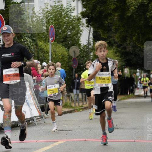30.08.2026 - Blankeneser Heldenlauf Patografie http://msf.ph/oto/10094308 30.08.2026 09:37:10 Ziel 1330, 1393, 1525, 1696, 3506, 3629 meine-sportfotos.de
