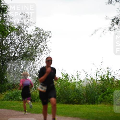 30.08.2026 - Elbe Triathlon Hamburg LAZAROV Photography http://msf.ph/oto/10094312 30.08.2026 15:42:26 Laufen  meine-sportfotos.de