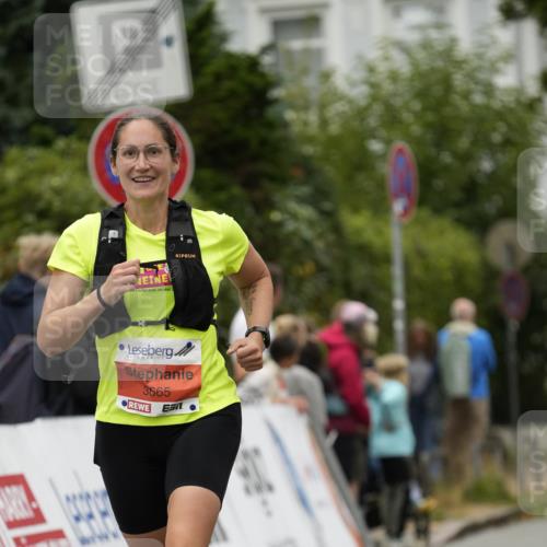 30.08.2026 - Blankeneser Heldenlauf Patografie http://msf.ph/oto/10094347 30.08.2026 09:37:33 Ziel 1057, 1118, 3665 meine-sportfotos.de