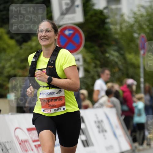 30.08.2026 - Blankeneser Heldenlauf Patografie http://msf.ph/oto/10094349 30.08.2026 09:37:33 Ziel 1057, 1118, 3665 meine-sportfotos.de