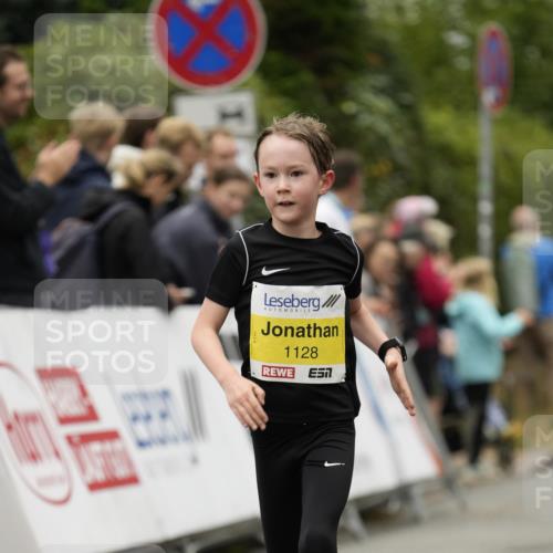 30.08.2026 - Blankeneser Heldenlauf Patografie http://msf.ph/oto/10094354 30.08.2026 09:37:53 Ziel 1128 meine-sportfotos.de