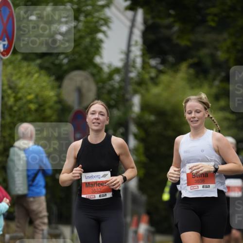 30.08.2026 - Blankeneser Heldenlauf Patografie http://msf.ph/oto/10094358 30.08.2026 09:37:58 Ziel 1128, 3537, 3538 meine-sportfotos.de