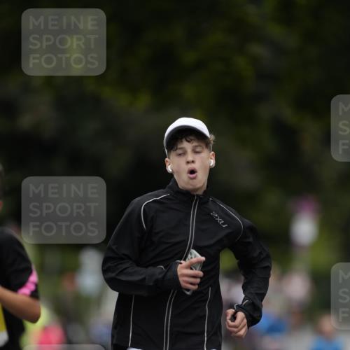 30.08.2026 - Blankeneser Heldenlauf Patografie http://msf.ph/oto/10094449 30.08.2026 09:40:12 Ziel 1064, 1512 meine-sportfotos.de