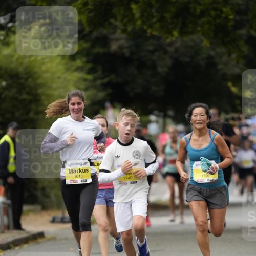 30.08.2026 - Blankeneser Heldenlauf Patografie http://msf.ph/oto/10094466 30.08.2026 09:40:50 Ziel 1412, 1740, 3714 meine-sportfotos.de