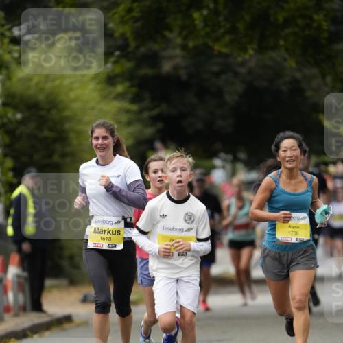 30.08.2026 - Blankeneser Heldenlauf Patografie http://msf.ph/oto/10094467 30.08.2026 09:40:51 Ziel 1320, 1412, 1618, 1706, 1740, 3714 meine-sportfotos.de