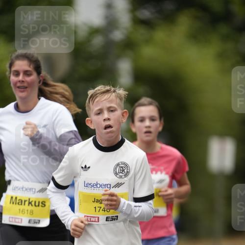 30.08.2026 - Blankeneser Heldenlauf Patografie http://msf.ph/oto/10094470 30.08.2026 09:40:54 Ziel 1320, 1412, 1618, 1706, 1740, 3714 meine-sportfotos.de