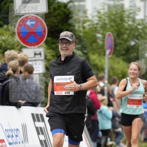 30.08.2026 - Blankeneser Heldenlauf Patografie http://msf.ph/oto/10094481 30.08.2026 09:41:06 Ziel 1629, 1702, 1705, 1707, 1784, 3552, 3615, 3715 meine-sportfotos.de