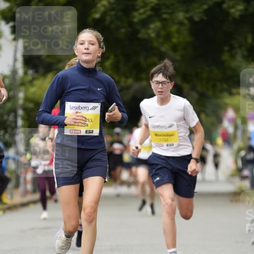30.08.2026 - Blankeneser Heldenlauf Patografie http://msf.ph/oto/10094484 30.08.2026 09:41:10 Ziel 1629, 1666, 1702, 1705, 1707, 1784, 3552, 3615, 3677, 3715 meine-sportfotos.de