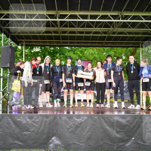 30.08.2026 - Elbe Triathlon Hamburg LAZAROV Photography http://msf.ph/oto/10094496 30.08.2026 16:16:58 Siegerehrung 541, 154, 129, 2, 107, 1673, 129, 129 meine-sportfotos.de