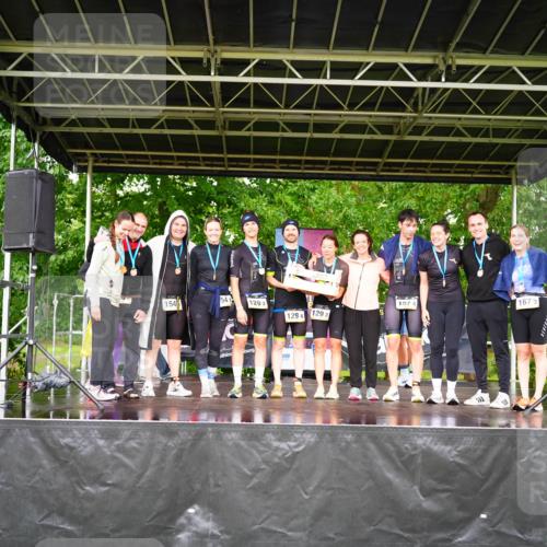 30.08.2026 - Elbe Triathlon Hamburg LAZAROV Photography http://msf.ph/oto/10094501 30.08.2026 16:16:59 Siegerehrung 129, 2, 154, 1294, 129, 3, 107, 4, 1673 meine-sportfotos.de