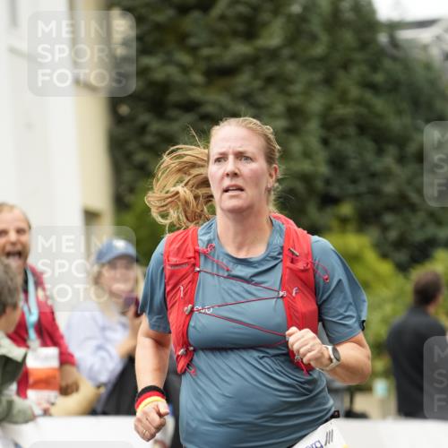 30.08.2026 - Blankeneser Heldenlauf Patografie http://msf.ph/oto/10094506 30.08.2026 09:41:23 Ziel 1368, 1369, 1421, 1523, 1531, 1604, 3501, 3725 meine-sportfotos.de