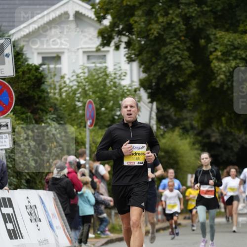 30.08.2026 - Blankeneser Heldenlauf Patografie http://msf.ph/oto/10094524 30.08.2026 09:41:38 Ziel 1105, 1165, 3678, 3680 meine-sportfotos.de