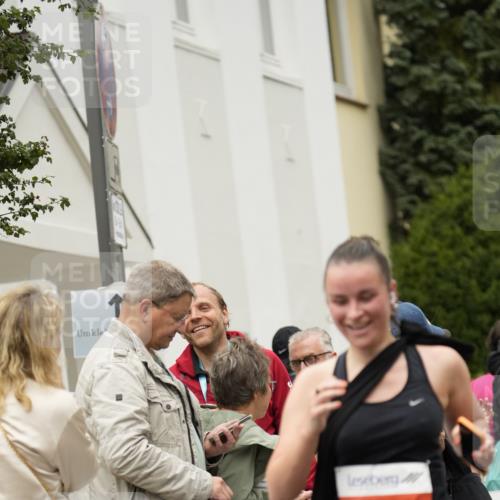 30.08.2026 - Blankeneser Heldenlauf Patografie http://msf.ph/oto/10094537 30.08.2026 09:41:53 Ziel 1002, 1003, 1016, 1036, 1048, 1063, 1564, 1567, 1716, 1769, 3700, 3736 meine-sportfotos.de