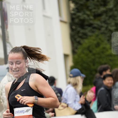 30.08.2026 - Blankeneser Heldenlauf Patografie http://msf.ph/oto/10094538 30.08.2026 09:41:54 Ziel 1002, 1003, 1036, 1048, 1063, 1564, 1567, 1716, 1769, 3700, 3736 meine-sportfotos.de