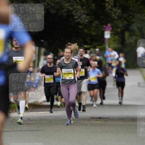 30.08.2026 - Blankeneser Heldenlauf Patografie http://msf.ph/oto/10094566 30.08.2026 09:42:26 Ziel 1405, 1546, 1715, 1743 meine-sportfotos.de