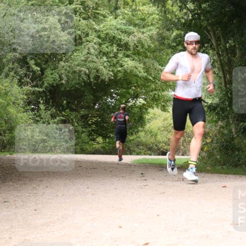 30.08.2026 - Elbe Triathlon Hamburg Antke Förster http://msf.ph/oto/10094608 30.08.2026 09:37:14 Laufen  meine-sportfotos.de