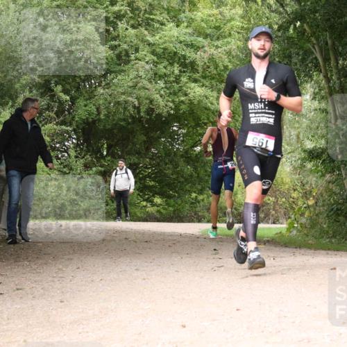 30.08.2026 - Elbe Triathlon Hamburg Antke Förster http://msf.ph/oto/10094636 30.08.2026 09:38:31 Laufen 961 meine-sportfotos.de