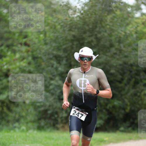 30.08.2026 - Elbe Triathlon Hamburg Antke Förster http://msf.ph/oto/10094657 30.08.2026 09:23:56 Laufen 247 meine-sportfotos.de