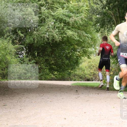 30.08.2026 - Elbe Triathlon Hamburg Antke Förster http://msf.ph/oto/10094670 30.08.2026 09:40:13 Laufen 218 meine-sportfotos.de