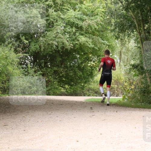 30.08.2026 - Elbe Triathlon Hamburg Antke Förster http://msf.ph/oto/10094672 30.08.2026 09:40:14 Laufen  meine-sportfotos.de