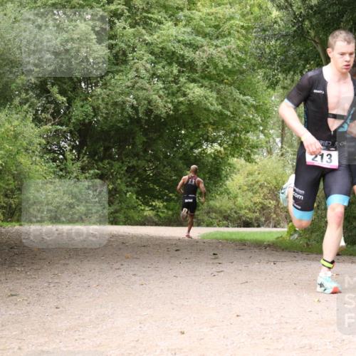 30.08.2026 - Elbe Triathlon Hamburg Antke Förster http://msf.ph/oto/10094680 30.08.2026 09:41:19 Laufen 213 meine-sportfotos.de