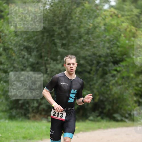 30.08.2026 - Elbe Triathlon Hamburg Antke Förster http://msf.ph/oto/10094693 30.08.2026 09:26:11 Laufen 213 meine-sportfotos.de