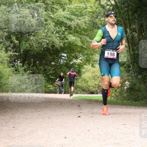 30.08.2026 - Elbe Triathlon Hamburg Antke Förster http://msf.ph/oto/10094704 30.08.2026 09:42:22 Laufen 198 meine-sportfotos.de
