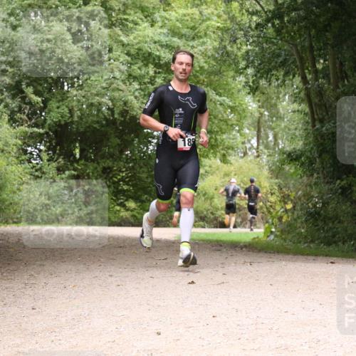 30.08.2026 - Elbe Triathlon Hamburg Antke Förster http://msf.ph/oto/10094712 30.08.2026 09:42:51 Laufen  meine-sportfotos.de