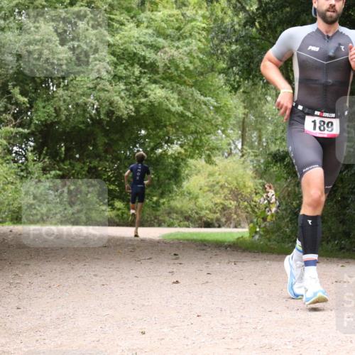 30.08.2026 - Elbe Triathlon Hamburg Antke Förster http://msf.ph/oto/10094726 30.08.2026 09:43:22 Laufen 189 meine-sportfotos.de