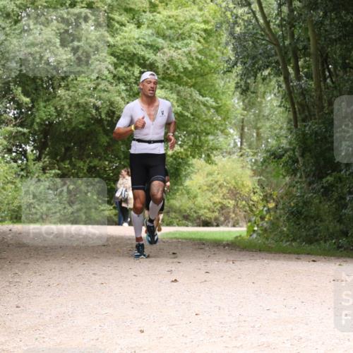 30.08.2026 - Elbe Triathlon Hamburg Antke Förster http://msf.ph/oto/10094730 30.08.2026 09:43:38 Laufen  meine-sportfotos.de
