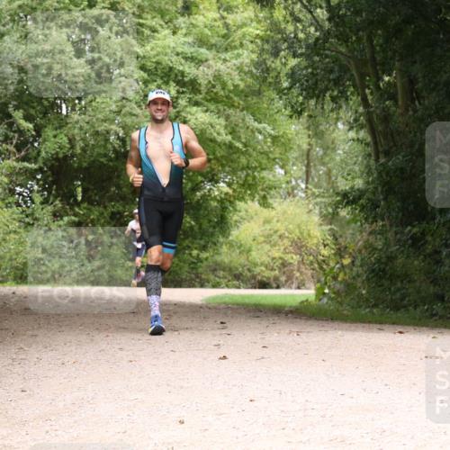 30.08.2026 - Elbe Triathlon Hamburg Antke Förster http://msf.ph/oto/10094738 30.08.2026 09:44:02 Laufen  meine-sportfotos.de