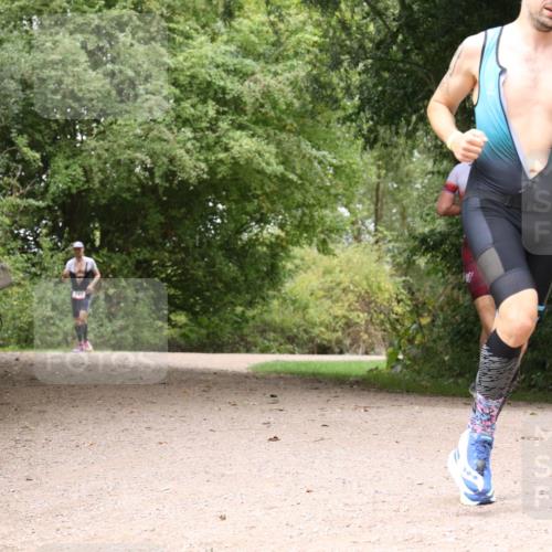 30.08.2026 - Elbe Triathlon Hamburg Antke Förster http://msf.ph/oto/10094744 30.08.2026 09:44:04 Laufen  meine-sportfotos.de