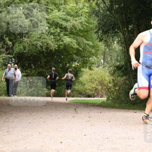 30.08.2026 - Elbe Triathlon Hamburg Antke Förster http://msf.ph/oto/10094770 30.08.2026 09:45:26 Laufen  meine-sportfotos.de