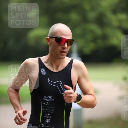 30.08.2026 - Elbe Triathlon Hamburg Antke Förster http://msf.ph/oto/10094773 30.08.2026 09:30:02 Laufen 19 meine-sportfotos.de
