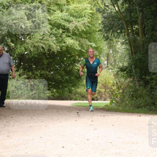 30.08.2026 - Elbe Triathlon Hamburg Antke Förster http://msf.ph/oto/10094776 30.08.2026 09:45:43 Laufen  meine-sportfotos.de