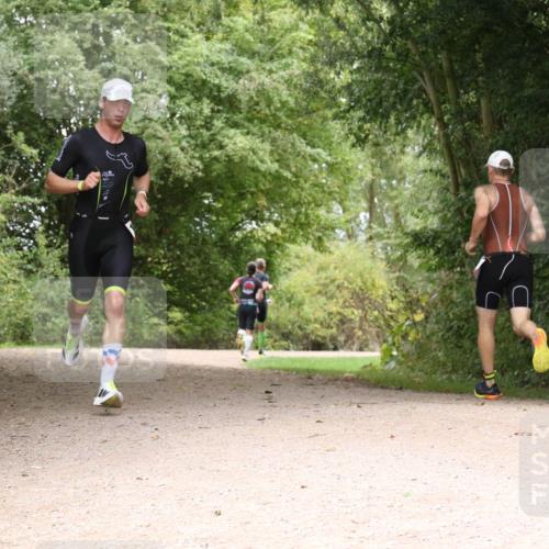 30.08.2026 - Elbe Triathlon Hamburg Antke Förster http://msf.ph/oto/10094830 30.08.2026 09:48:46 Laufen  meine-sportfotos.de